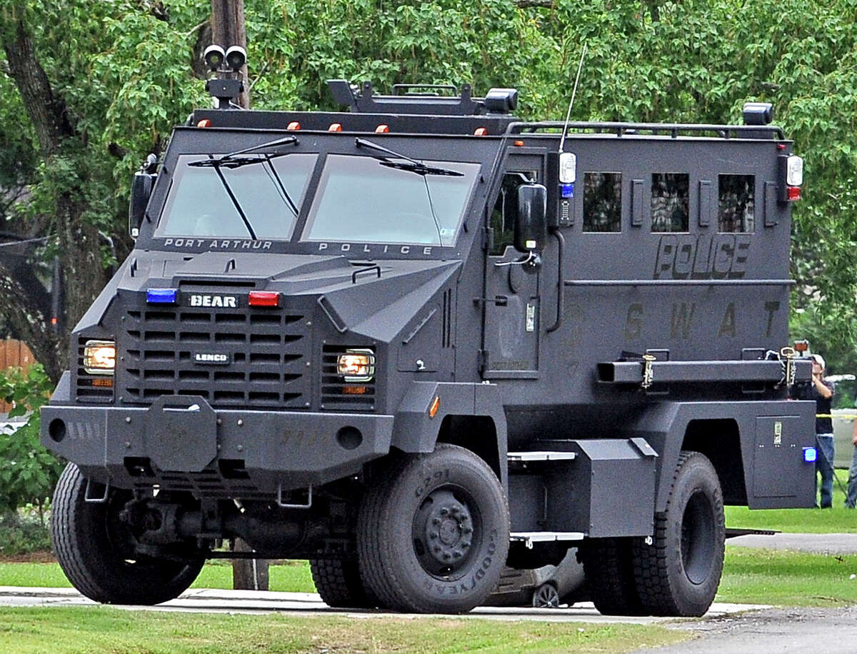 Police ID Groves man who took life after standoff