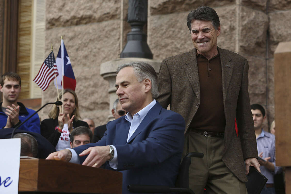 Sources report that Attorney General Greg Abbott was summoned by Gov. Rick Perry after the May 29 hearing to explain to the governor and legislative leaders how action by the Legislature would help the litigation conclude swiftly.