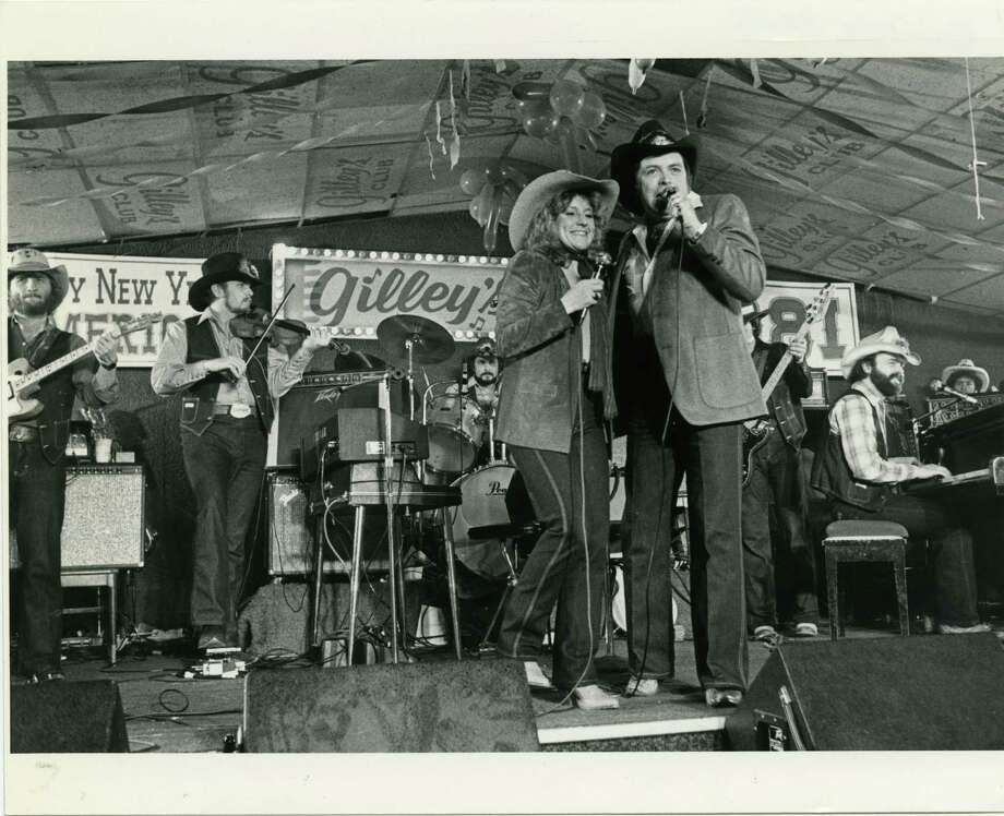 Mickey Gilley plans return of his famous club to Pasadena Houston