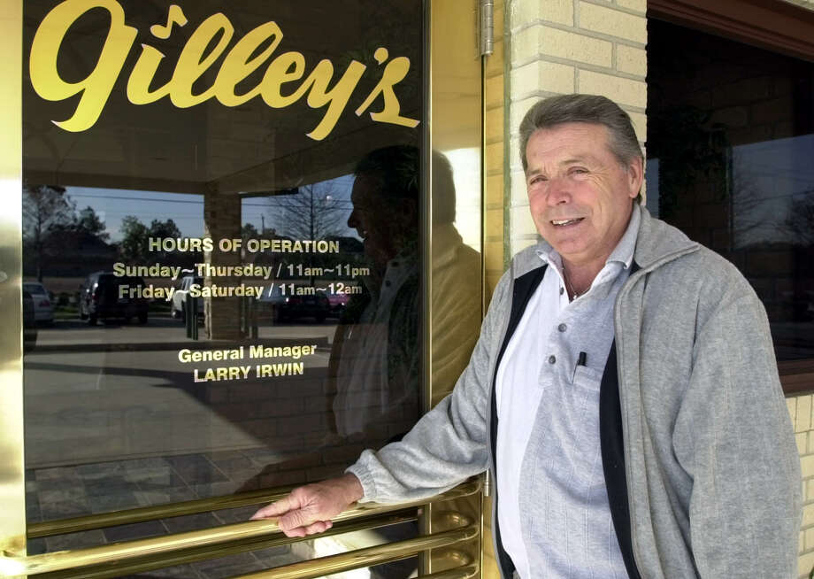 Mickey Gilley plans return of his famous club to Pasadena Houston
