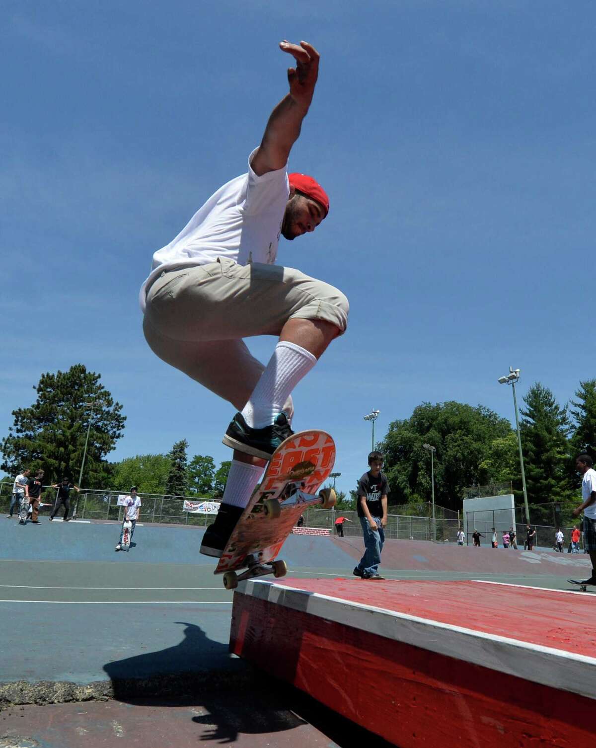 Photos, video Flying over obstacles