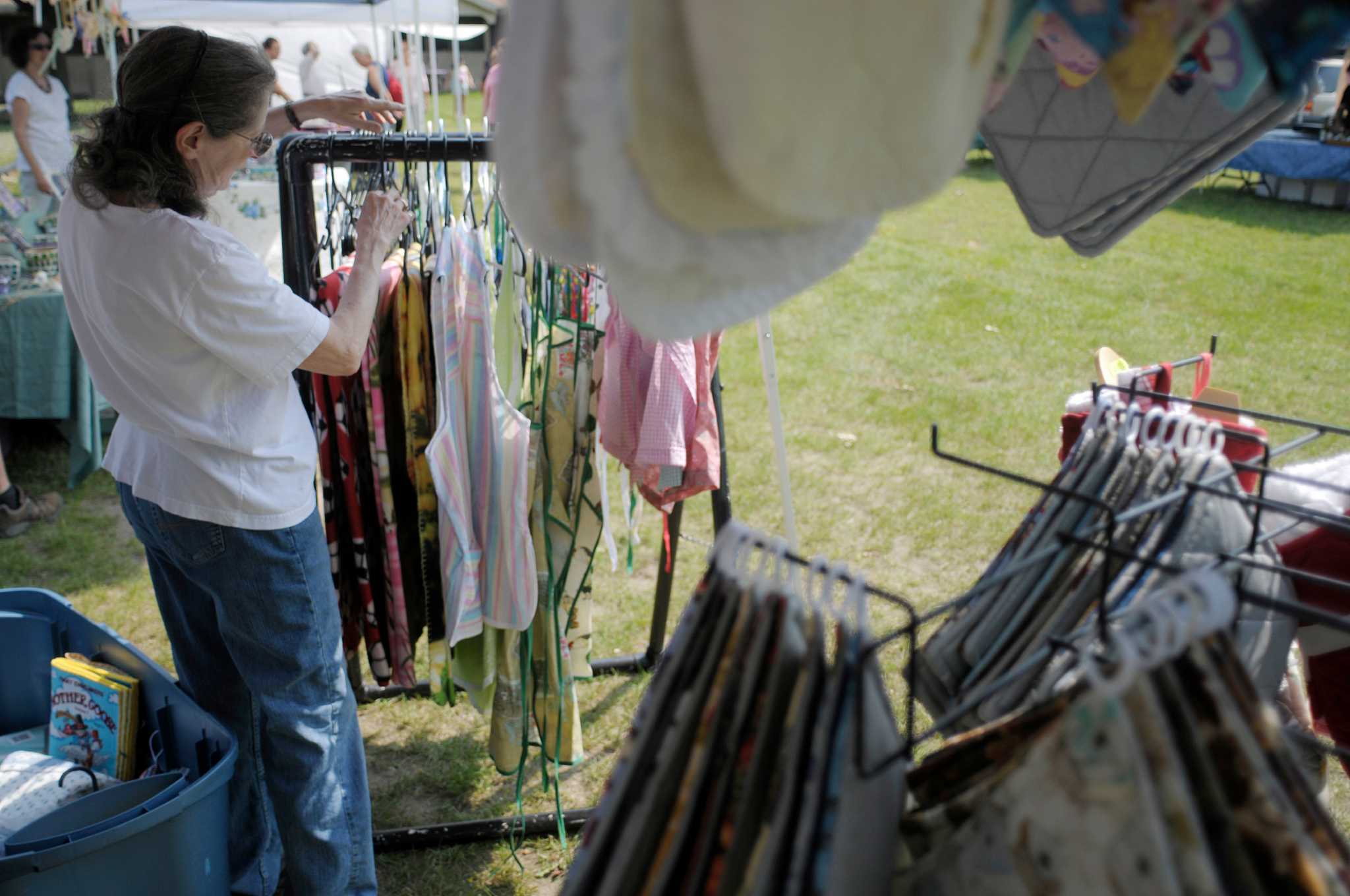 Photos Farmers market at Italian American Community Center