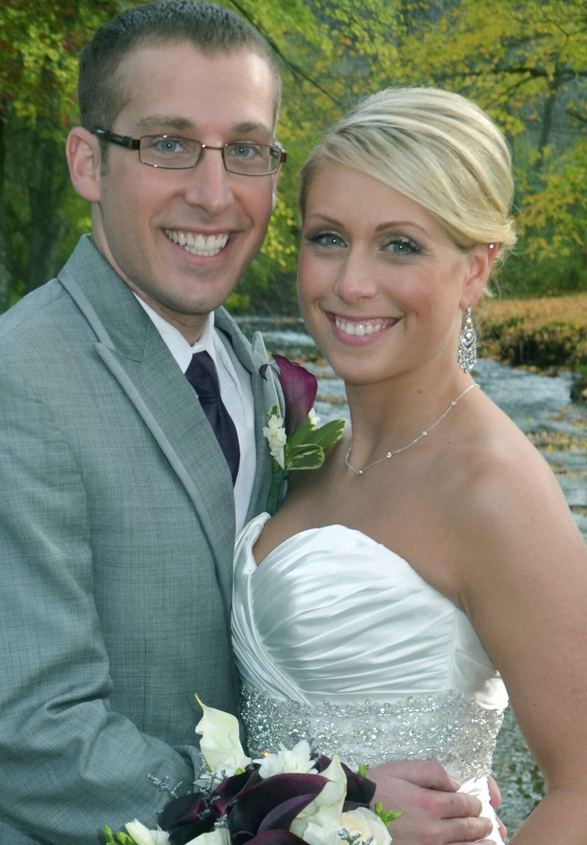 Married: Lindsay Burke, Robert Accosta