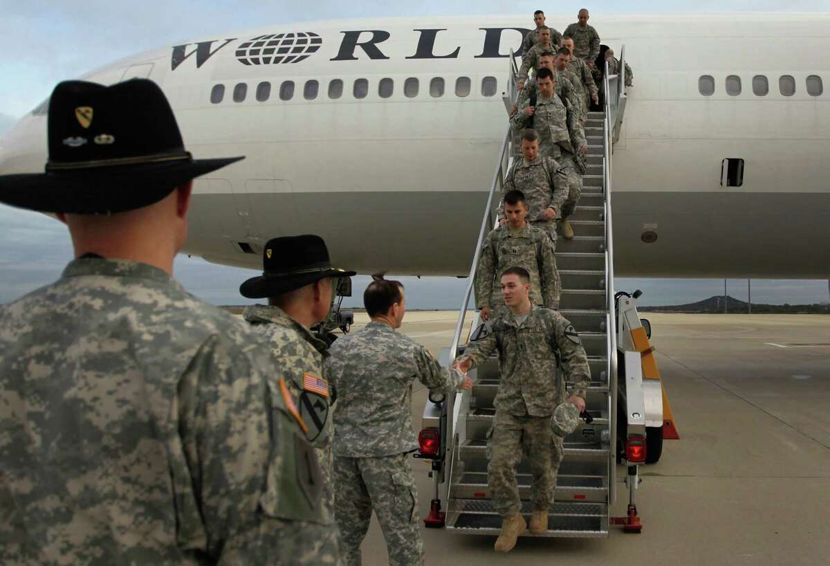 FORT HOOD, TX  Texas soldiers returning from a tour of duty in Iraq. According to the New York Times, Army officers being laid off from the service are more likely to have been former enlisted Soldiers. (Photo by Joe Raedle/Getty Images)