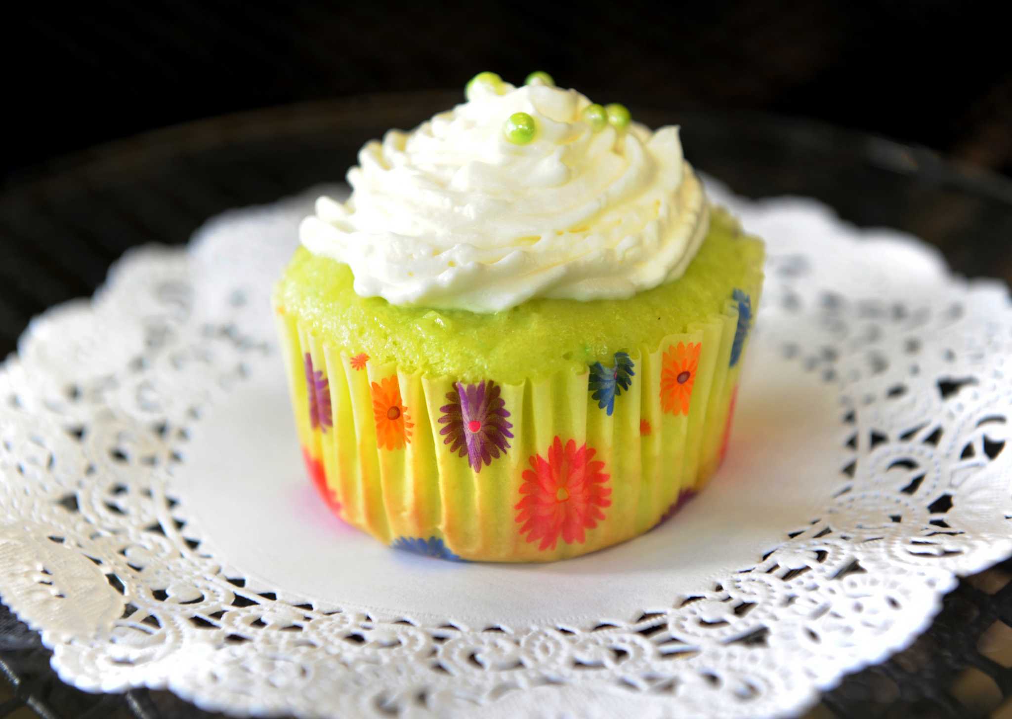 It's National Cupcake Day! Here are the best bakeries in the Capital Region - Vimarsana News