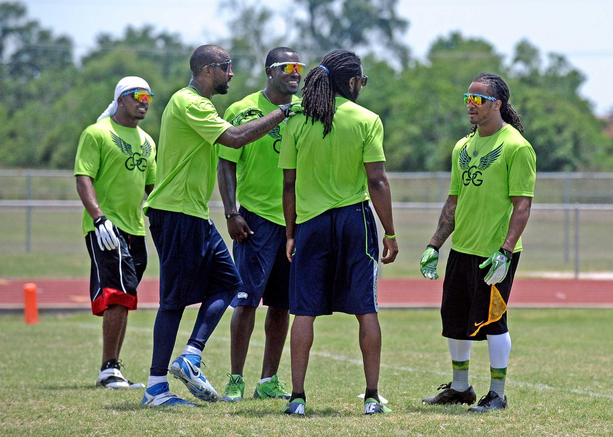 earl thomas 3 jersey