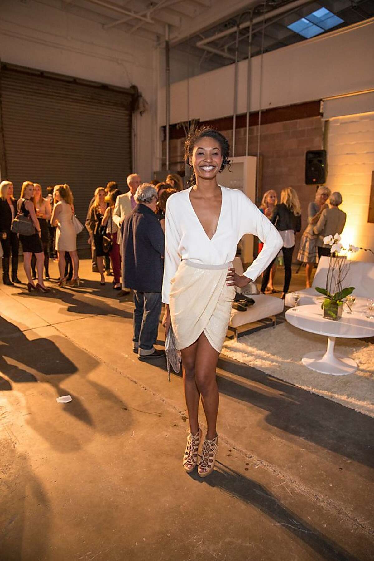 Many happy fashion returns with online consignment