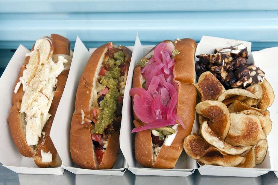 Hot Dog Hotspot Good To Open Montrose Restaurant Location The Sloppy Slaw Dog Ol Zapata Sunshine And Sides Of