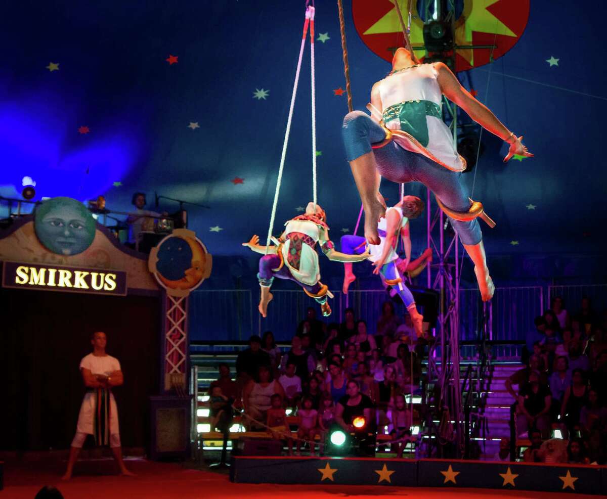 cirkus smirkus cirkus smirkus