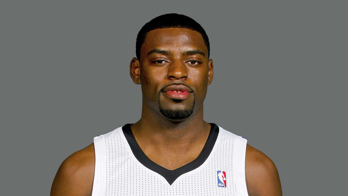 NBA Evans, Pelicans take care of Grizzlies