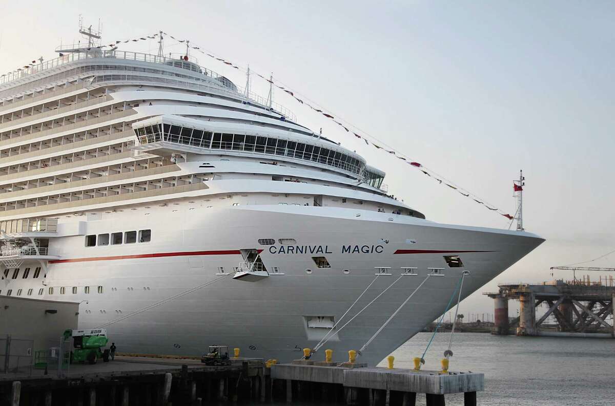 Water problems on cruise for 24 hours? No, Carnival says it was more like 2