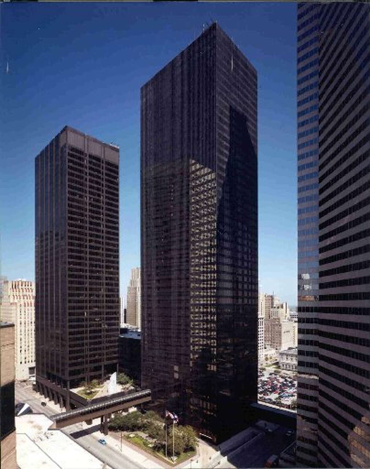 Reed Smith will occupy the 21st and 22nd floors of the 46-story LyondellBasell Tower.