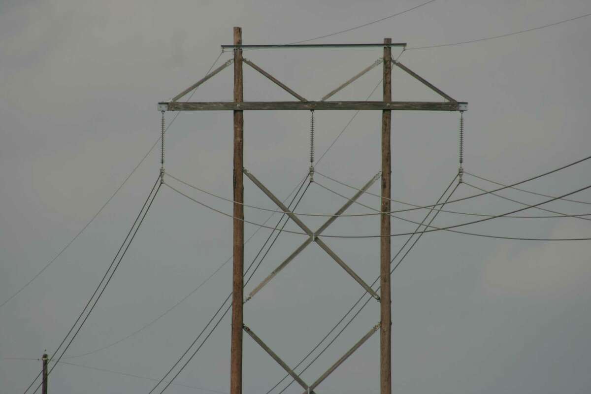 Power lines on Space Center Boulevard, March 2013