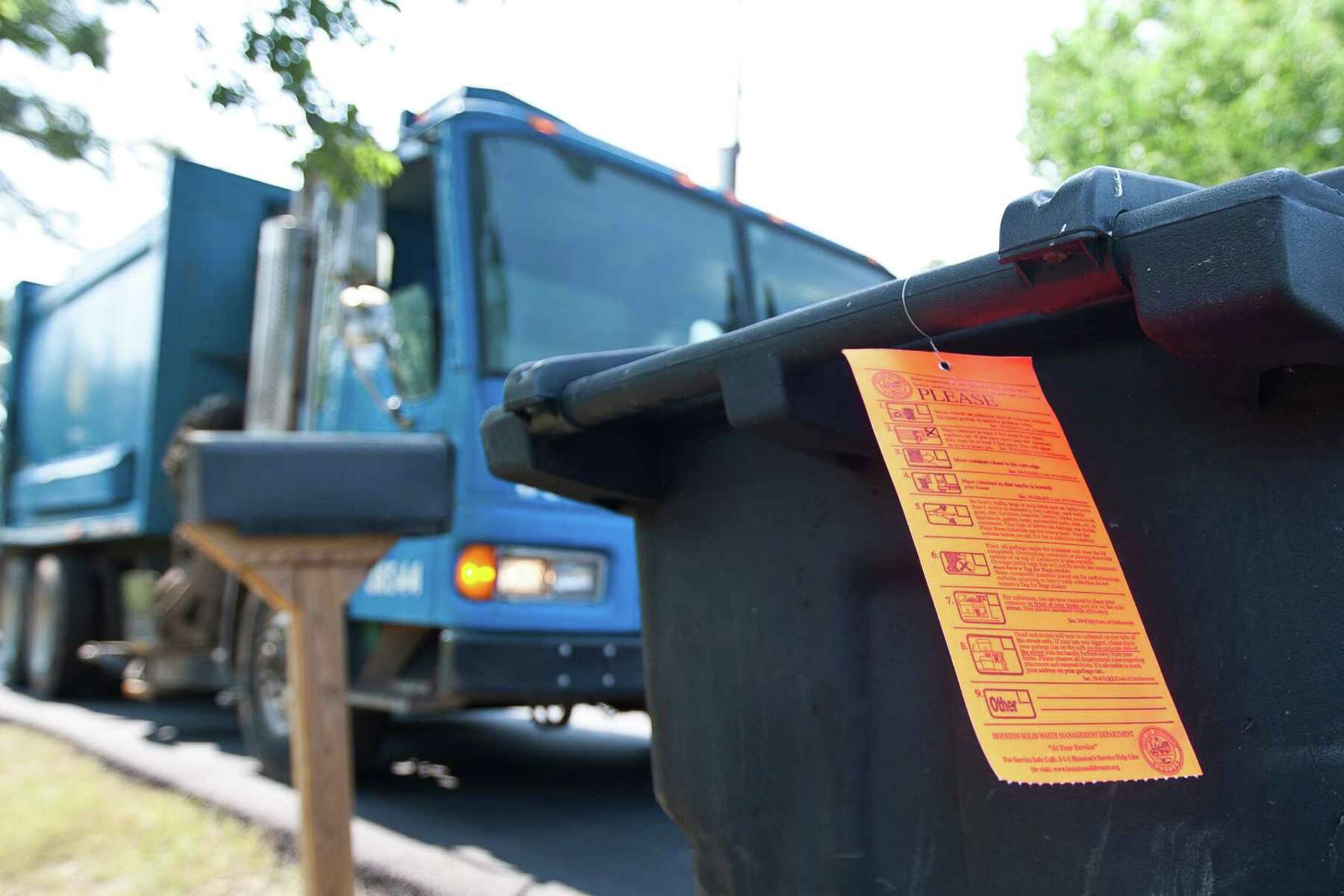 for-trash-man-some-streets-an-obstacle-course