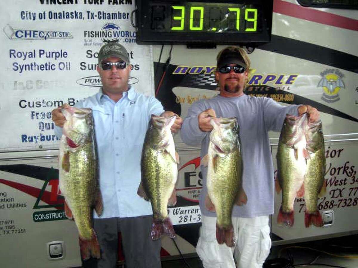 Tournament winners, Kris Wilson & Charles Bebber brought in an awesome limit of fish that weighed 30.79 lbs. which included an impressive 9.23 pounder.