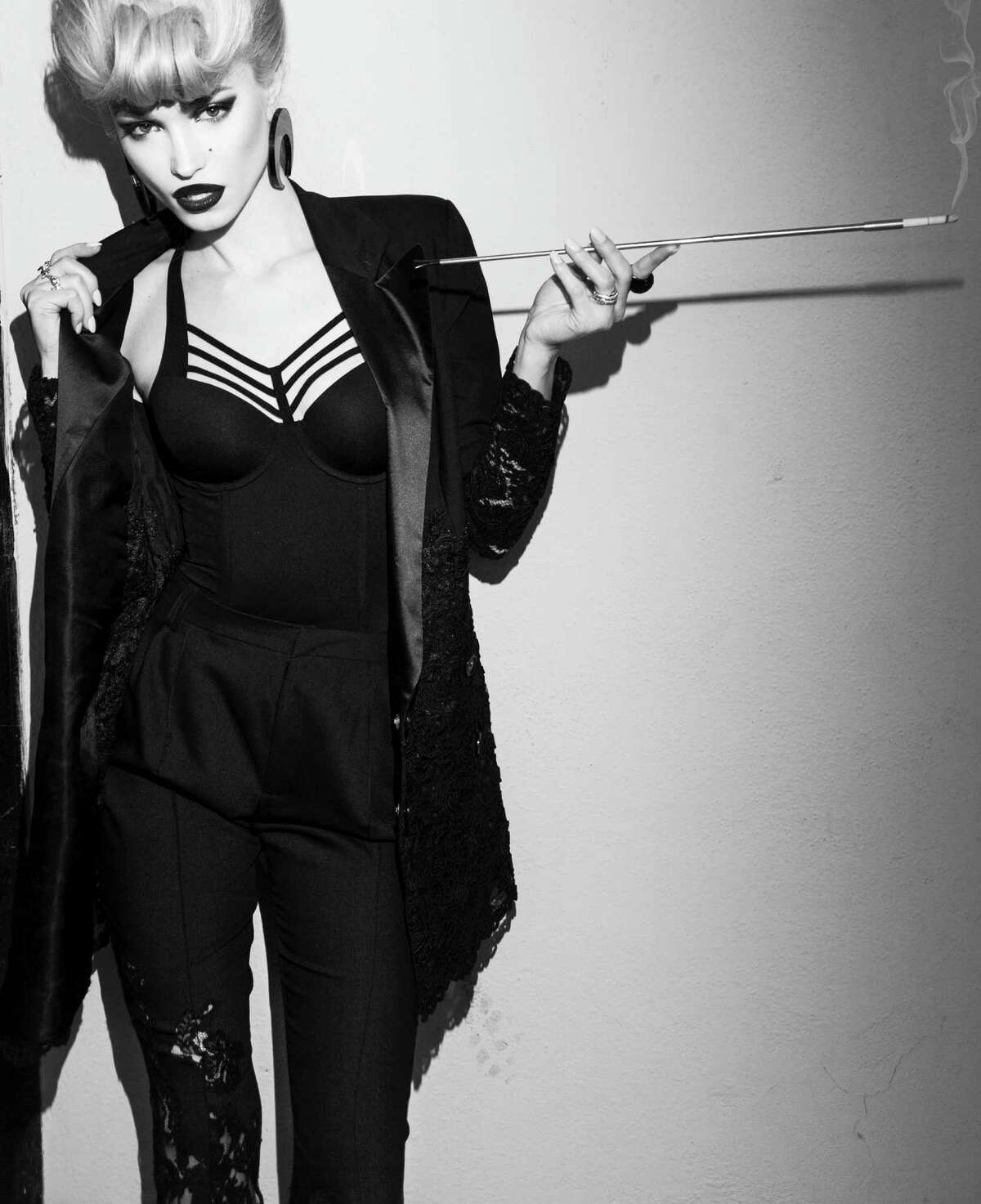 Ivy levan sexy