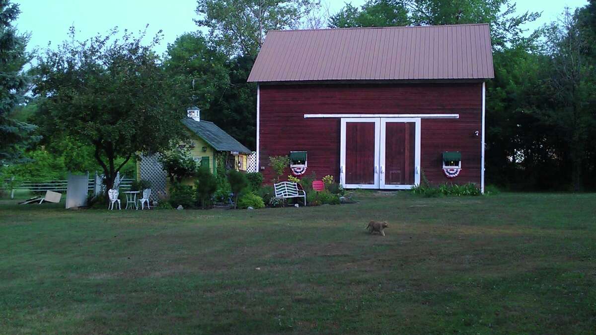 House of the Week Farmhouse in Voorheesville
