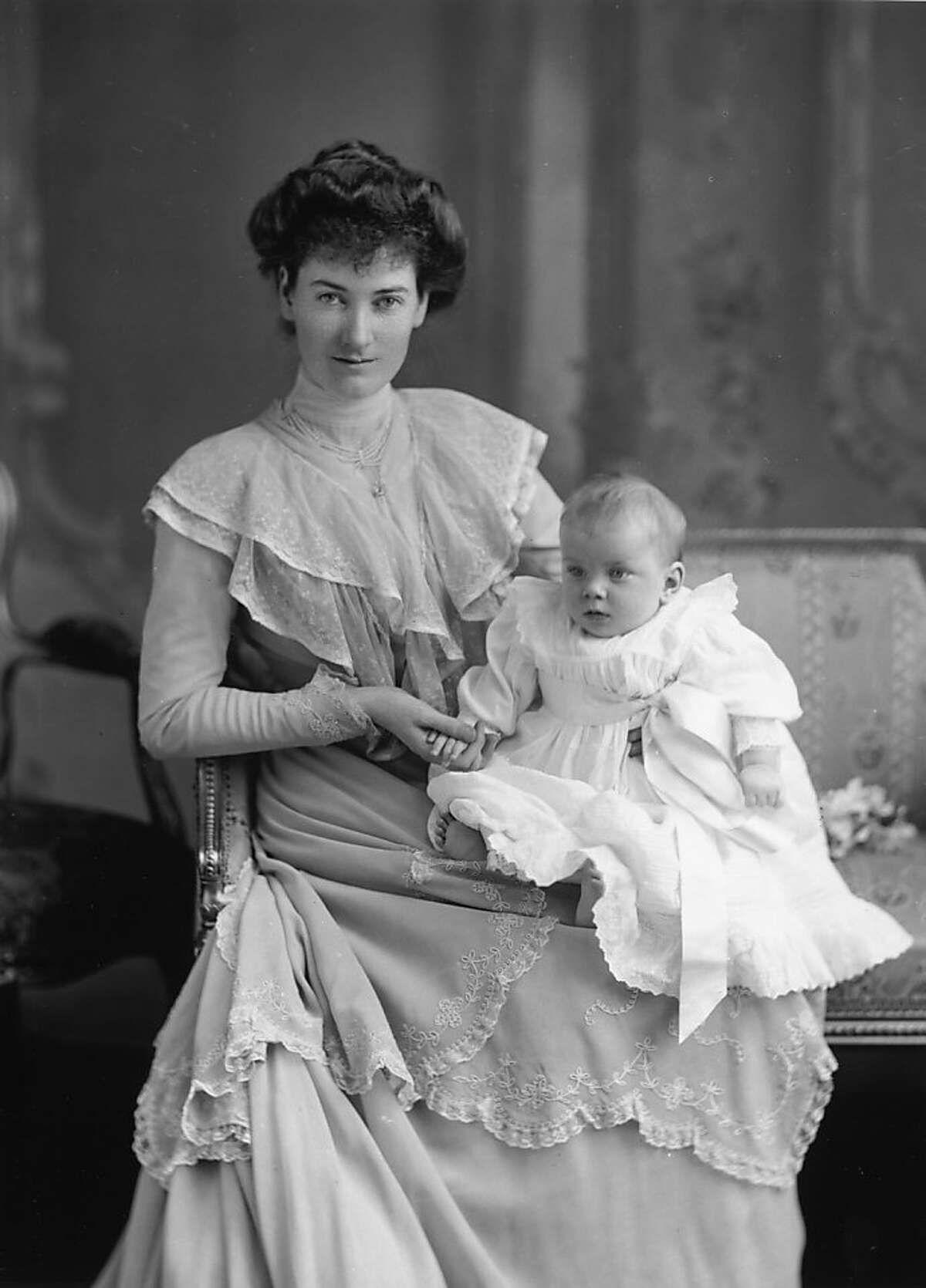 A photo history of royal babies