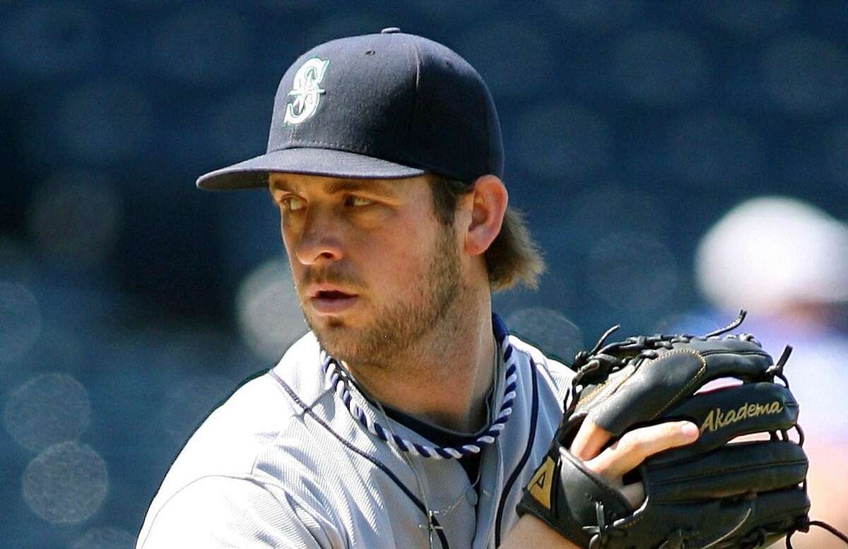 The 10 hottest Mariners 'cubs,' according to the queen of 'cougars'