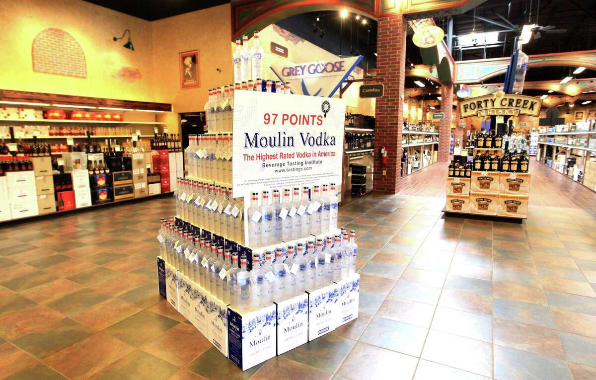 Liquor store chains do battle