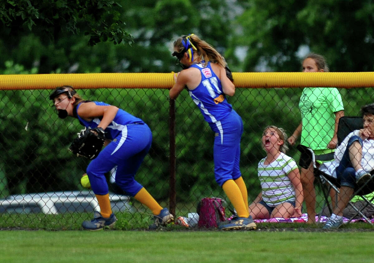 Condo pitches in to lead Seymour past North Branford