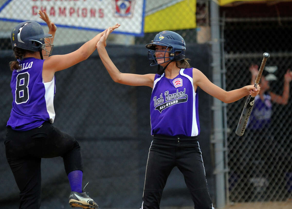 Condo pitches in to lead Seymour past North Branford