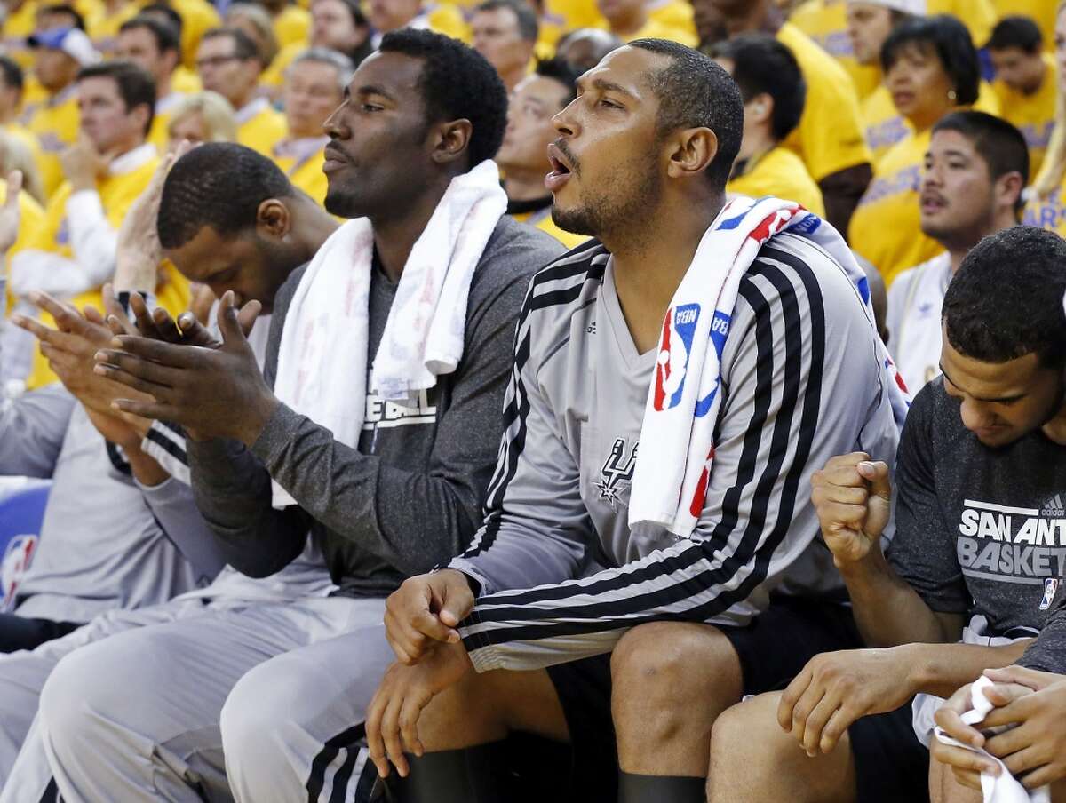 Texas-ex Joseph awaits fate on fourth-year option with Spurs