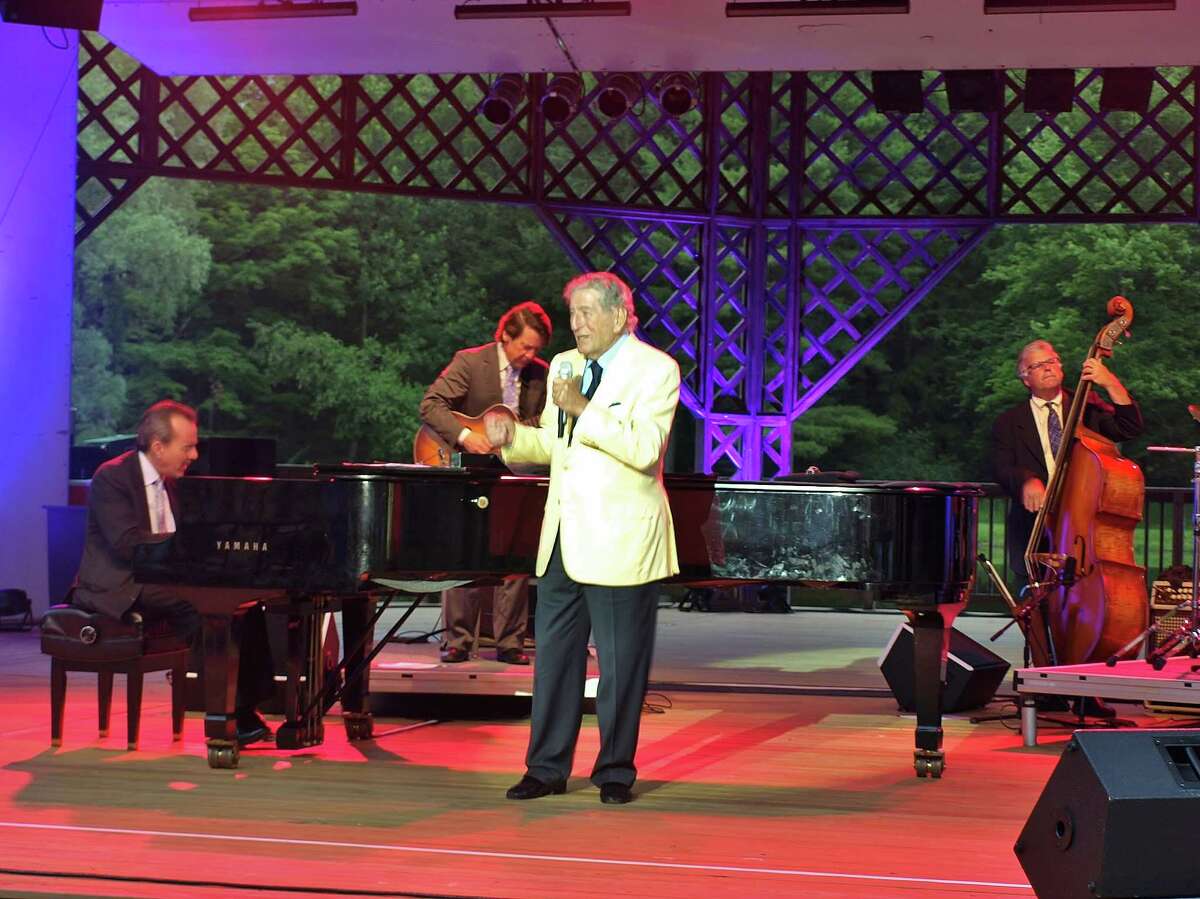 Were you SEEN at the Tony Bennett concert at the Ives Center on July 13th?