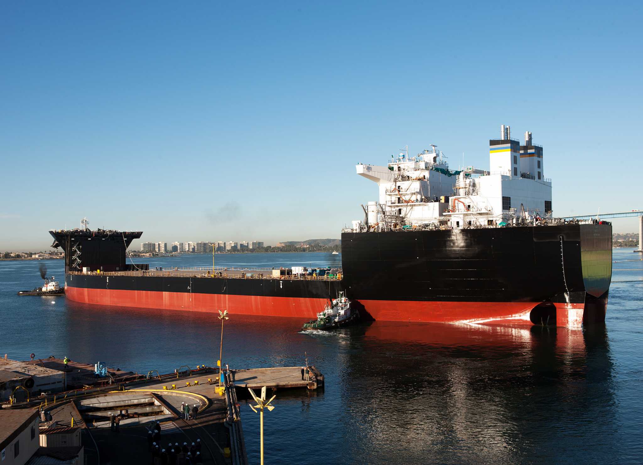 first-of-new-navy-ship-type-headed-to-everett-seattlepi