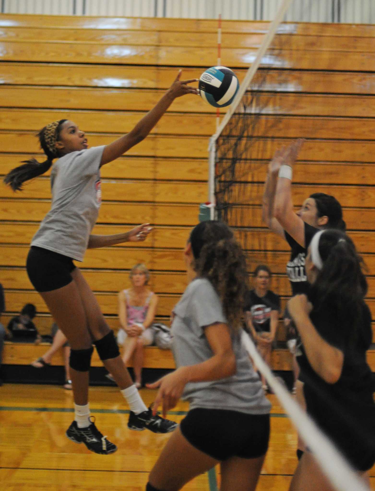 Volleyball: Dawson looks for more success with new coach