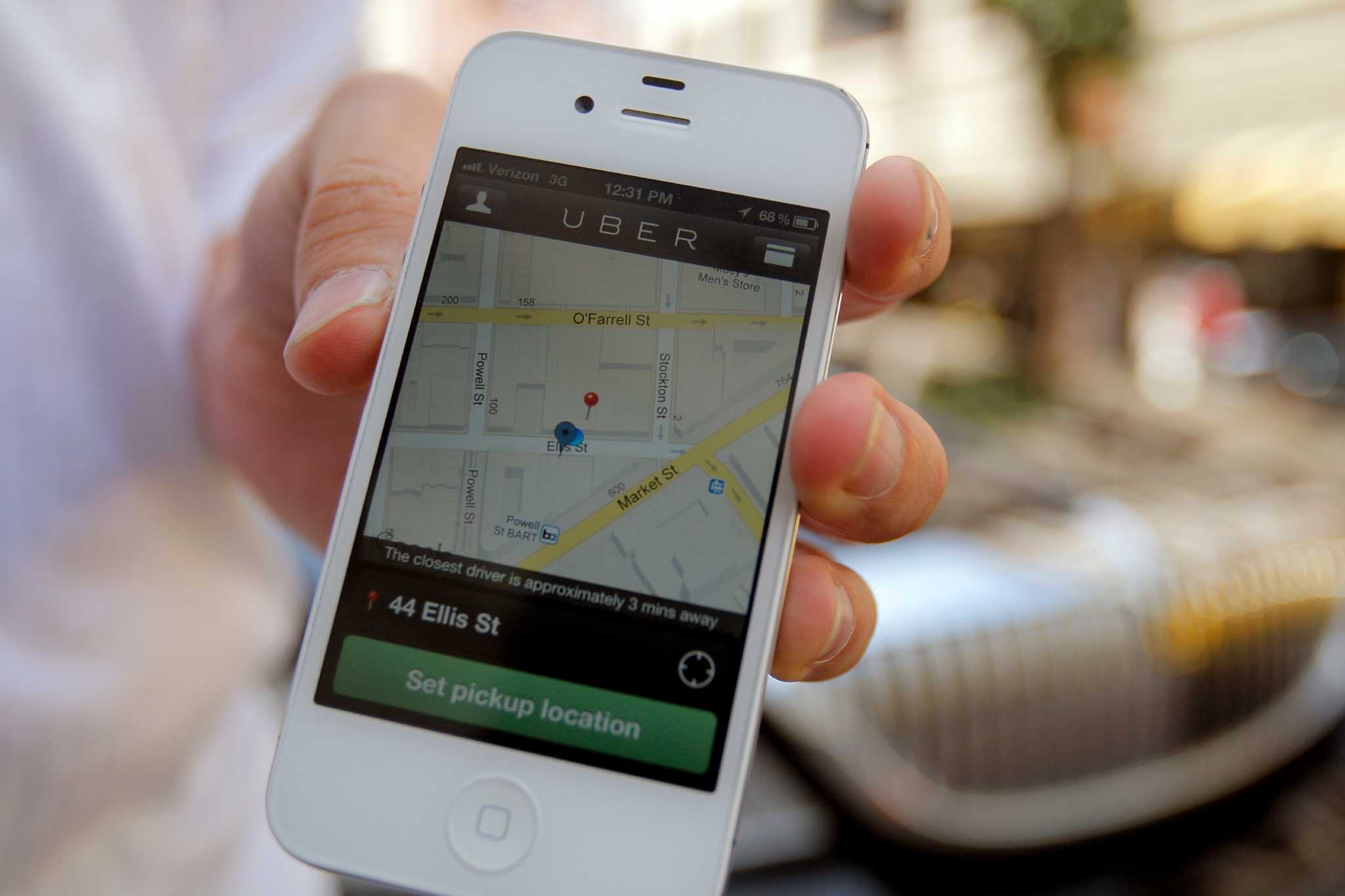 Smartphone app company sparks fight with Houston taxis