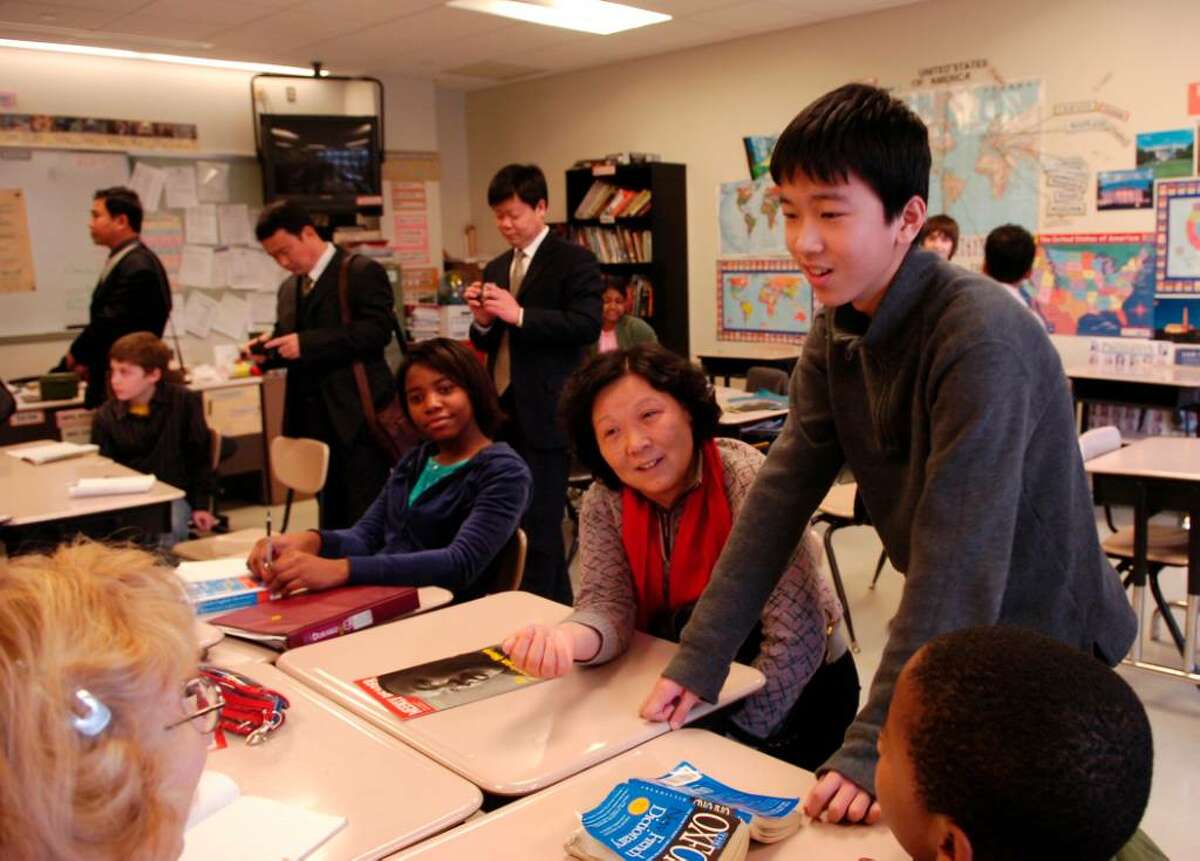Scofield Middle School Chinese delegation