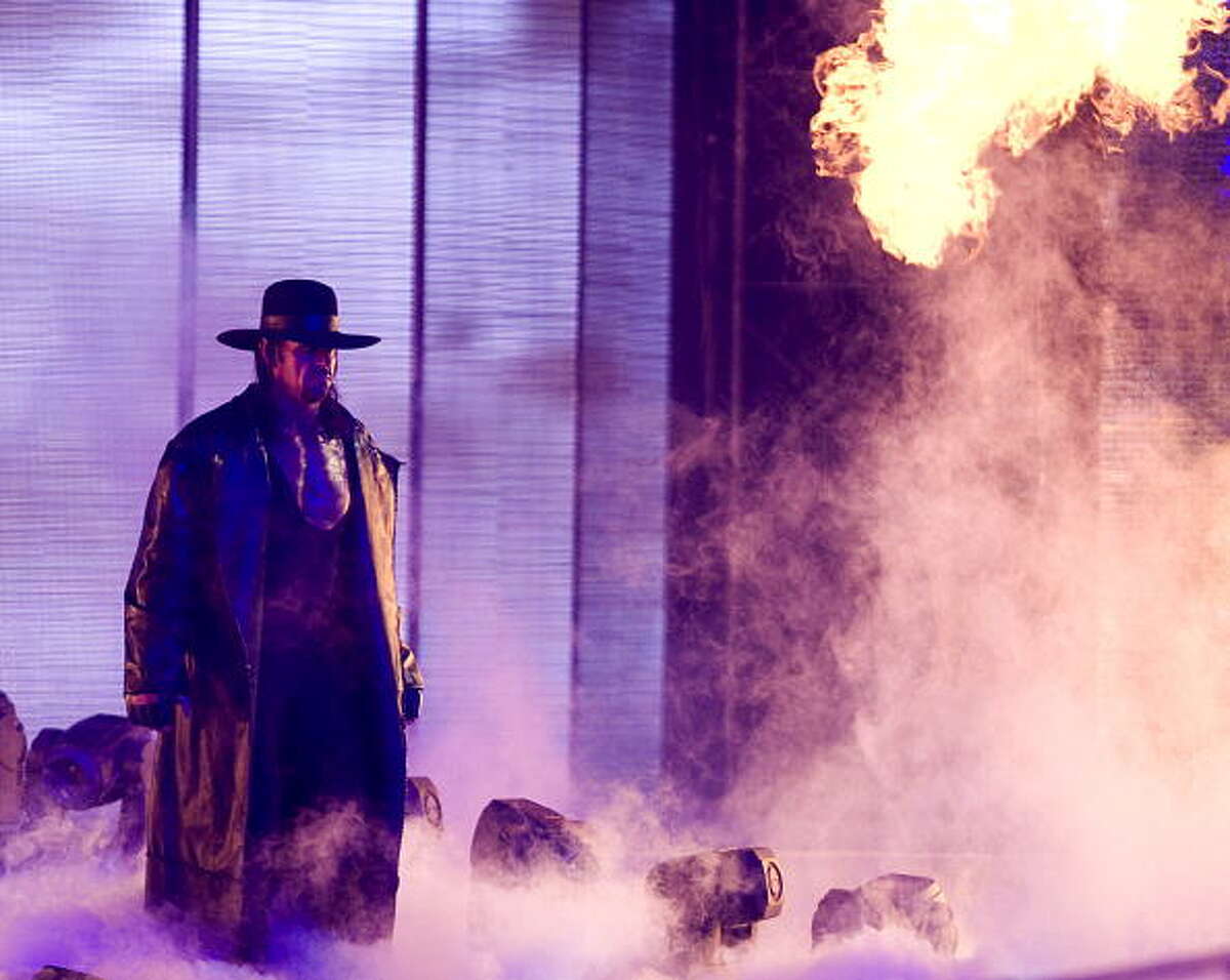 1200px x 956px - Houston wrestler Undertaker celebrates 50th birthday