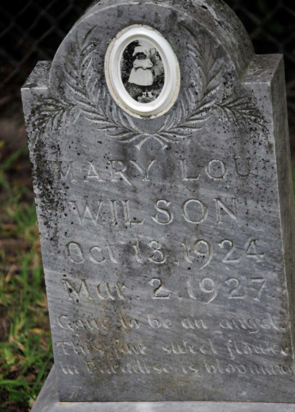 GALLERY Cemetery tells story of long gone Hardin Co. town