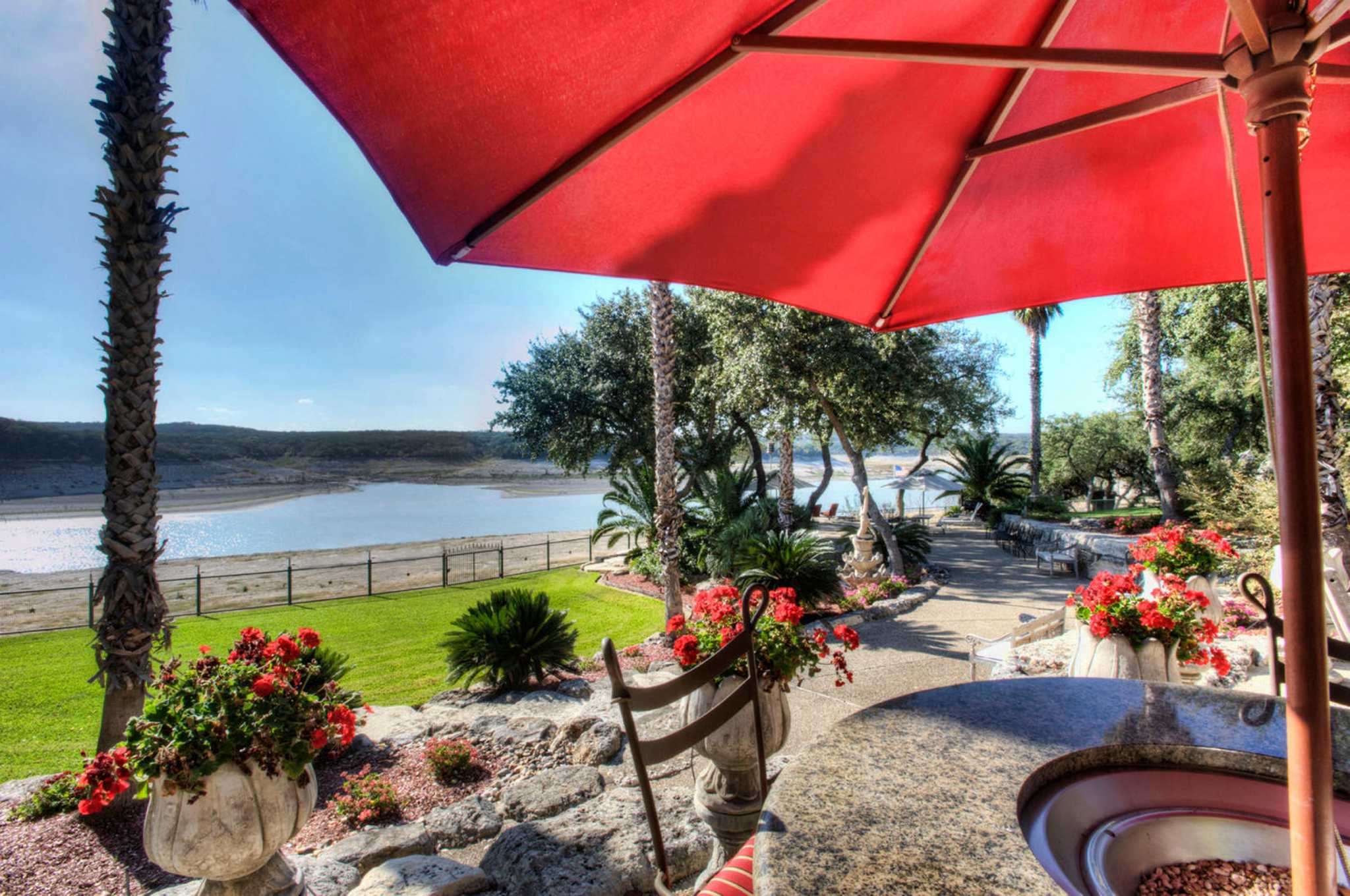 Homes on area lakes, rivers attract buyers