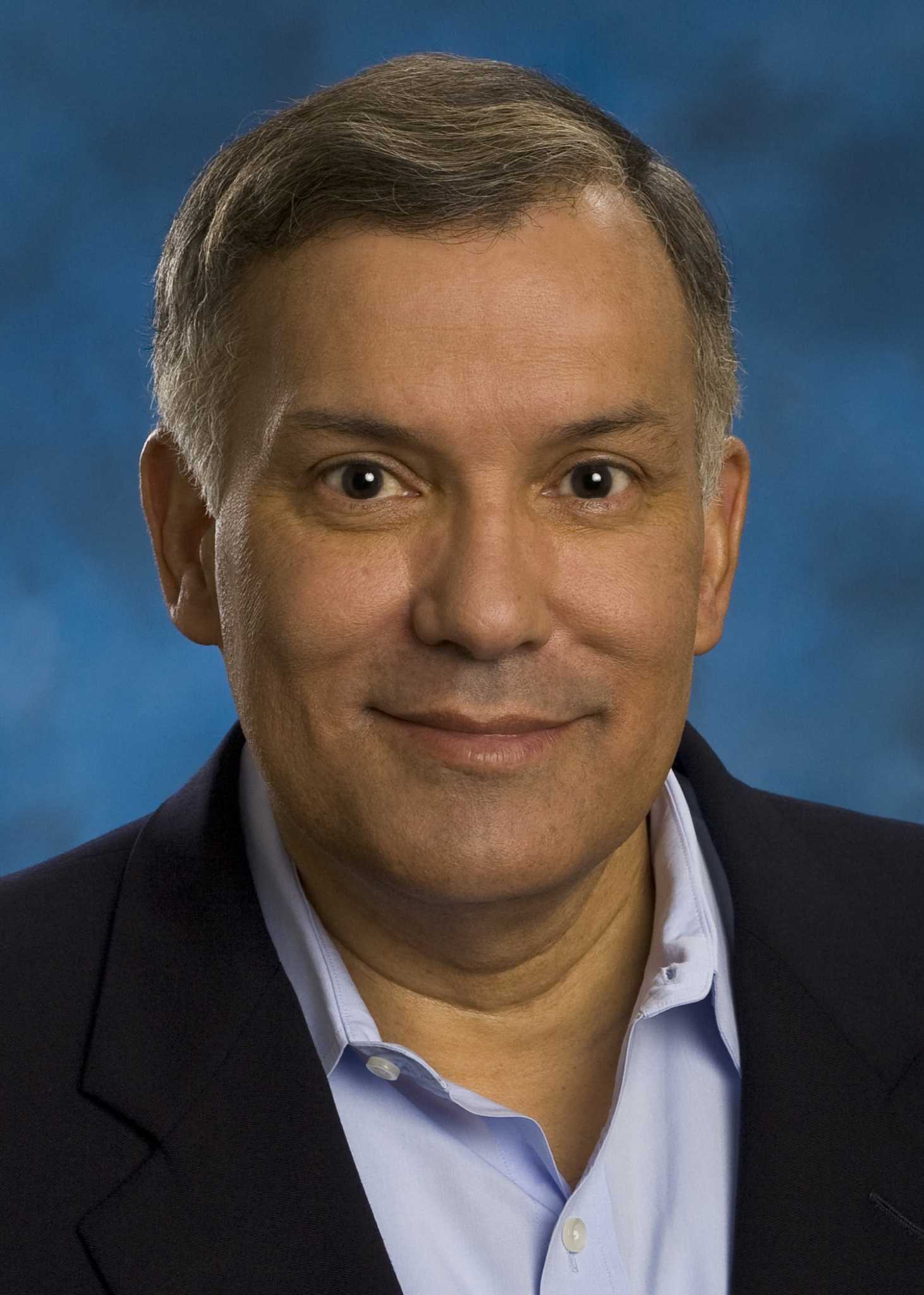 USAA Chief Among High salaried S A Execs