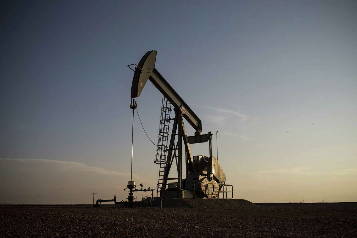 A pumpjack outside Williston, N.D., represents the continued growth in U.S. fossil fuel production in recent years.