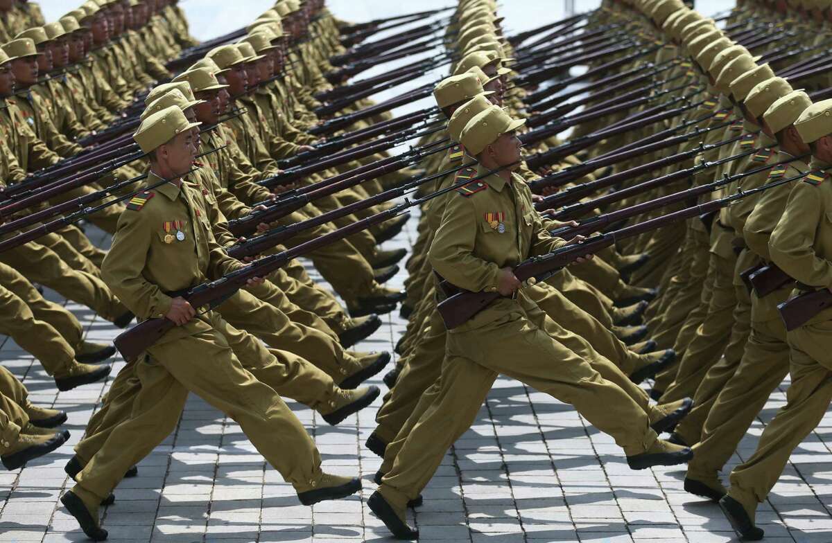 korean war north korean soldiers