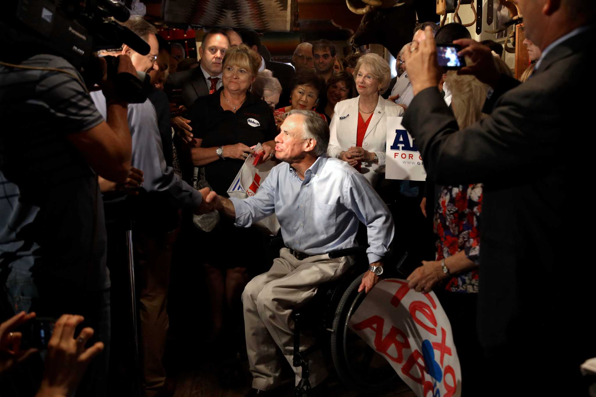 Thirty years after accident, Abbott moves through disability