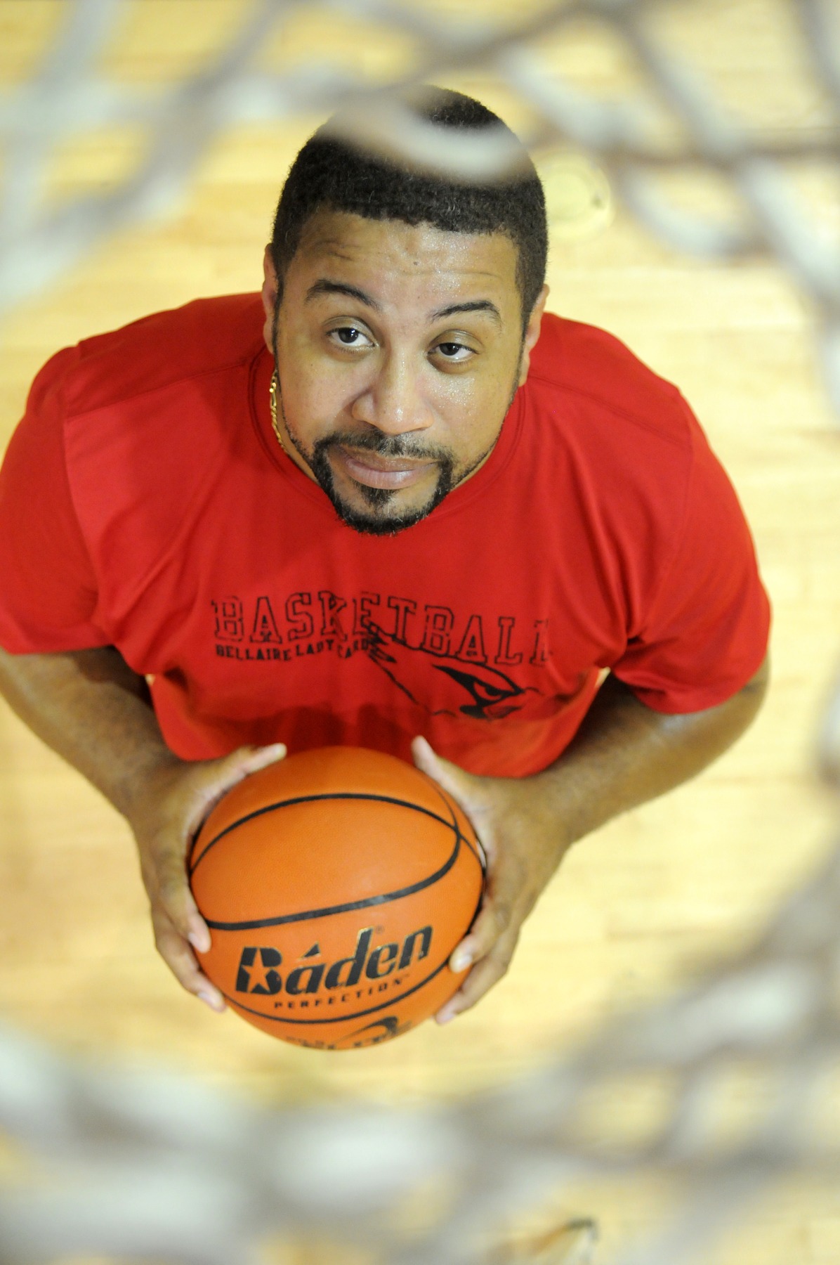 Bellaire's Simons puts in time, earns shot as Cards' girls hoops coach