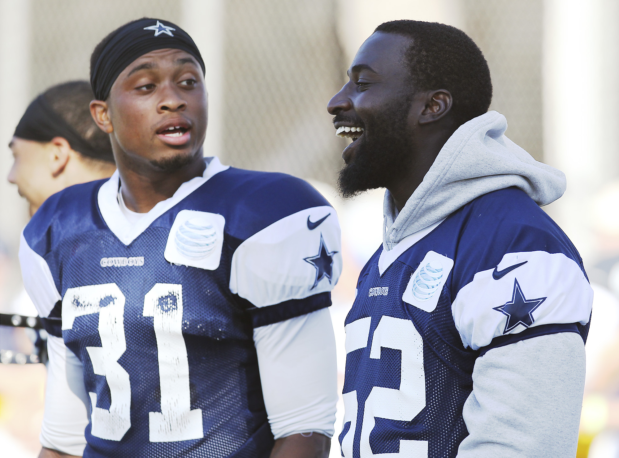 Cowboys re-sign Rolando McClain to one-year deal