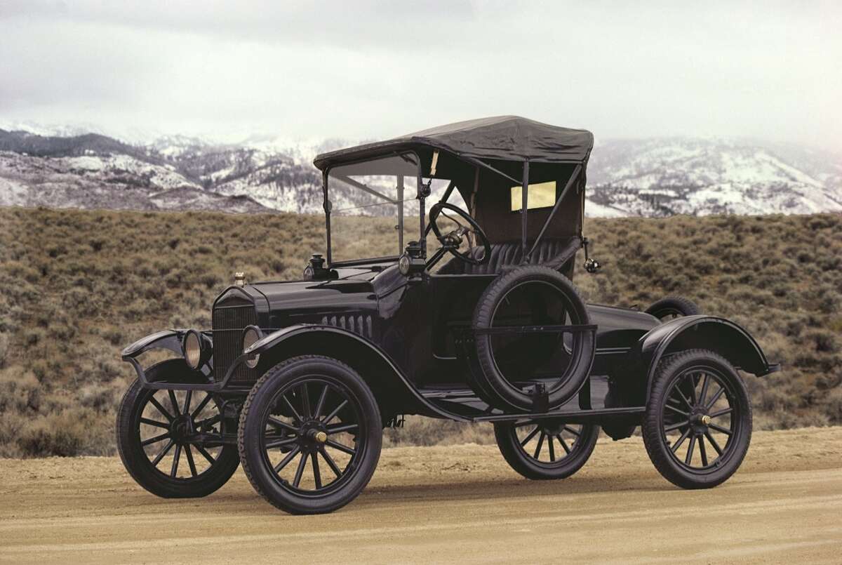 Then And Now Henry Fords Classic Model T 1909 1927