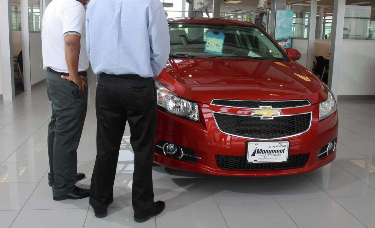 Car sales under 30,000 leap in Houston
