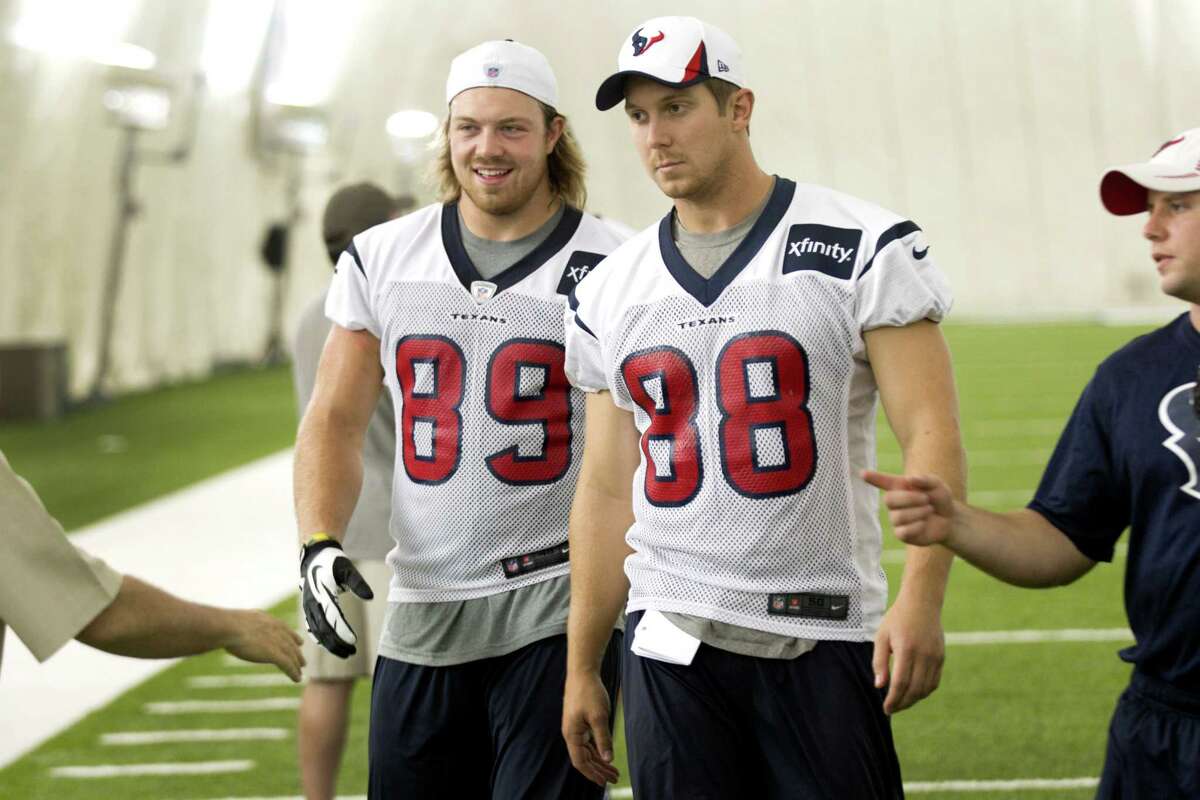 Rookie Jake Byrne, left, and Garrett Graham are two more players out of the Texans' pipeline of tight ends from Wisconsin along with starter Owen Daniels.