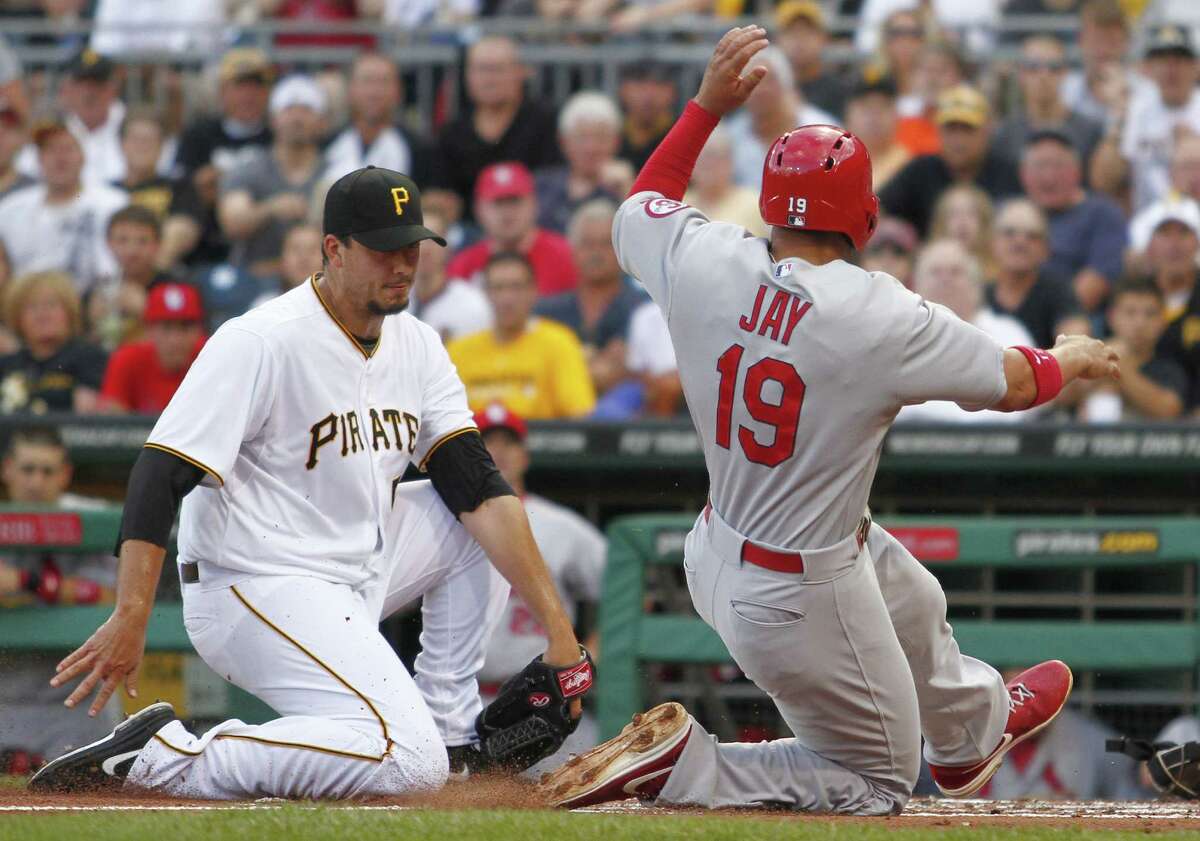 Cardinals shut out Pirates to sidestep five-game sweep