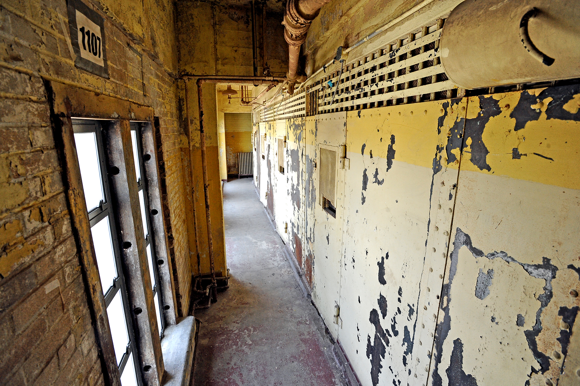 A look inside Texas abandoned Jefferson County jail