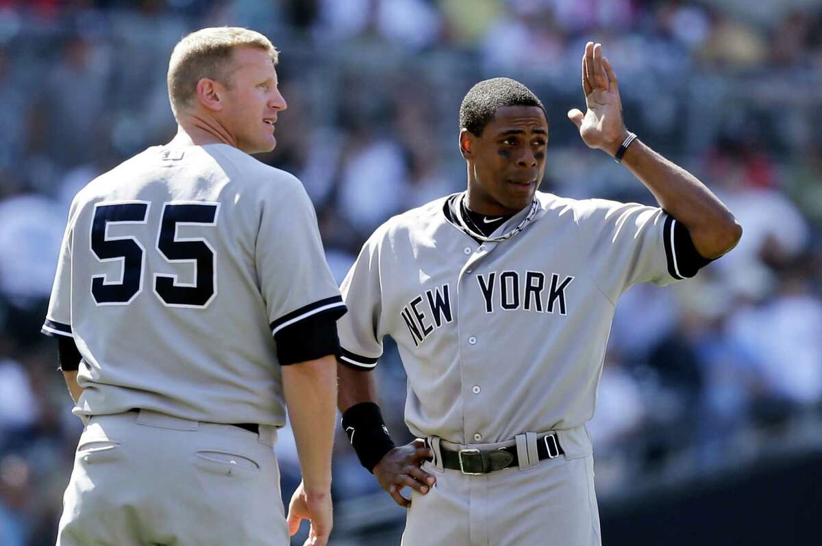 Derek Jeter to sit out next 2 games with sore right leg