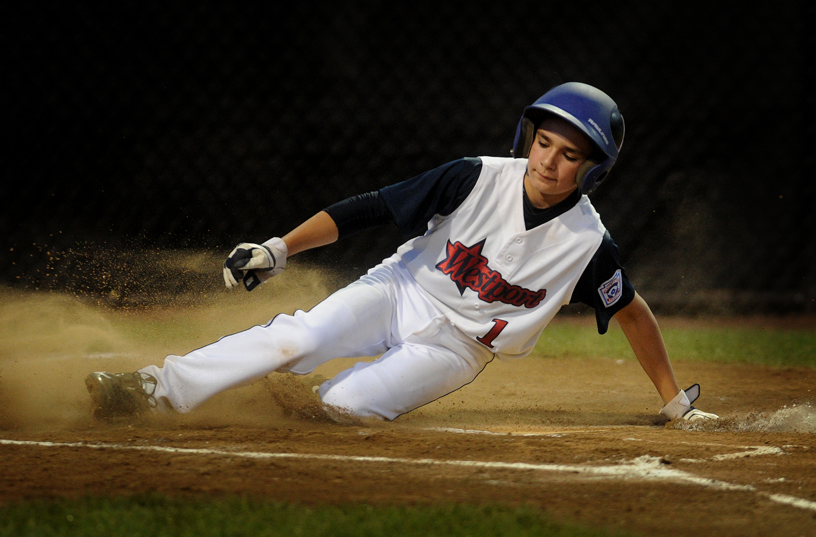 Westport Ll Routs N H Clinches Semifinal Spot