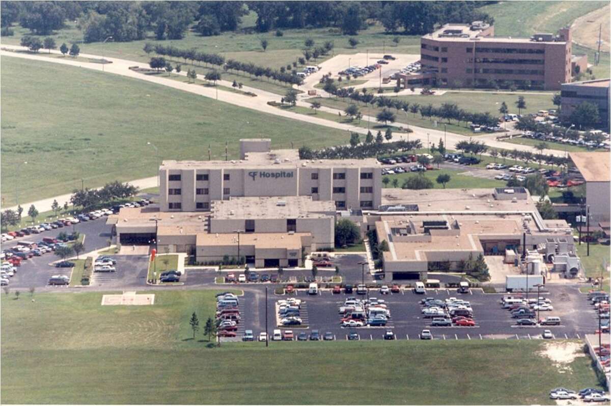 Cypress Fairbanks Medical Center celebrates 30th birthday