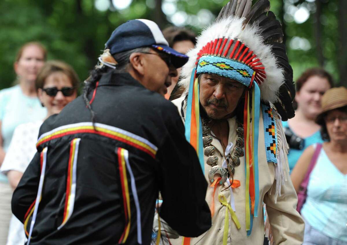 Sioux thank Danbury for Albert Afraid of Hawk